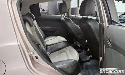 Chevrolet Spark 2012 1.0 Автомат в Москве № 618772, миниатюра 12