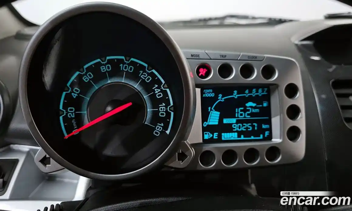 Chevrolet Spark 2012 1.0 Автомат в Москве № 618772, фото 8