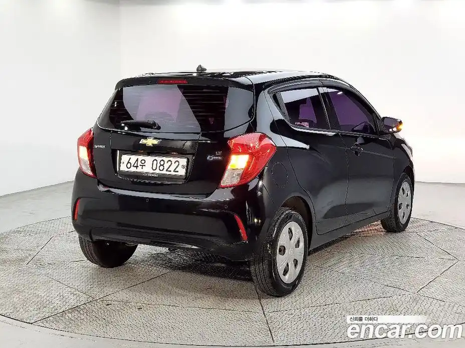 Chevrolet Spark 2017 1.0 Автомат в Москве № 618796, фото 4