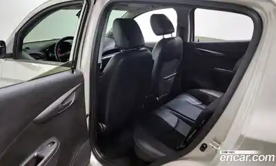 Chevrolet Spark 2016 1.0 Автомат в Москве № 618880, миниатюра 11