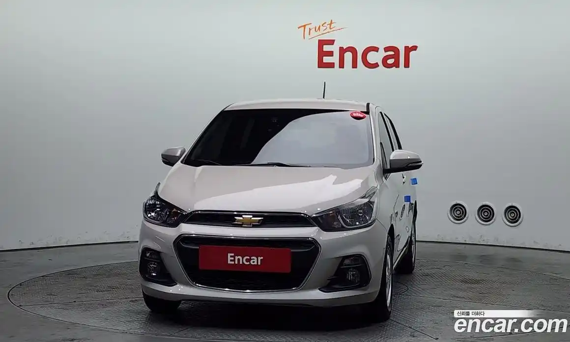 Chevrolet Spark 2016 1.0 Автомат в Москве № 618880, фото 3