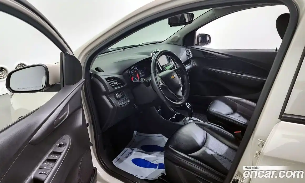 Chevrolet Spark 2016 1.0 Автомат в Москве № 618880, фото 10