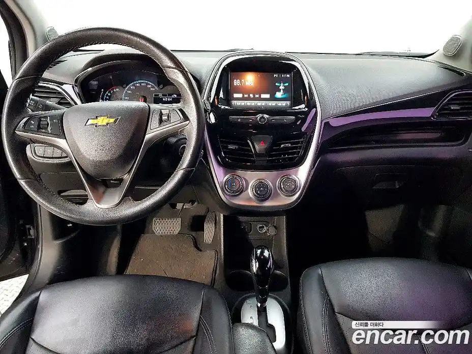 Chevrolet Spark 2016 1.0 Автомат в Москве № 618940, фото 7