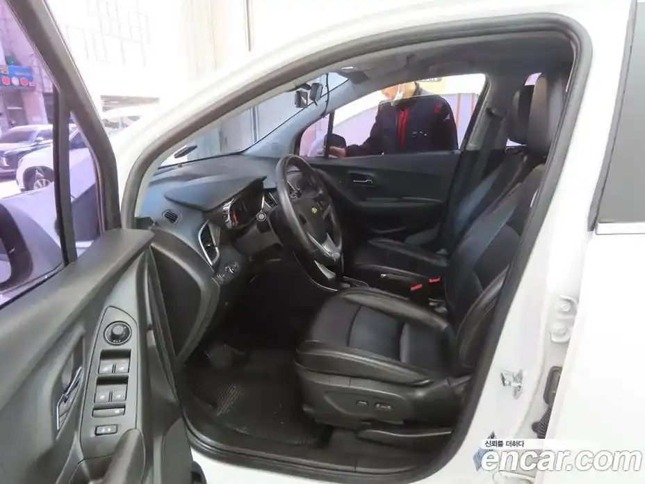 Chevrolet Trax 2018 1.4 Автомат в Москве № 618965, фото 5