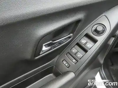 Chevrolet Trax 2018 1.4 Автомат в Москве № 618965, миниатюра 9