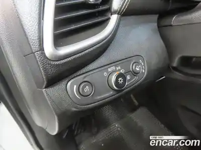 Chevrolet Trax 2018 1.4 Автомат в Москве № 618965, миниатюра 10