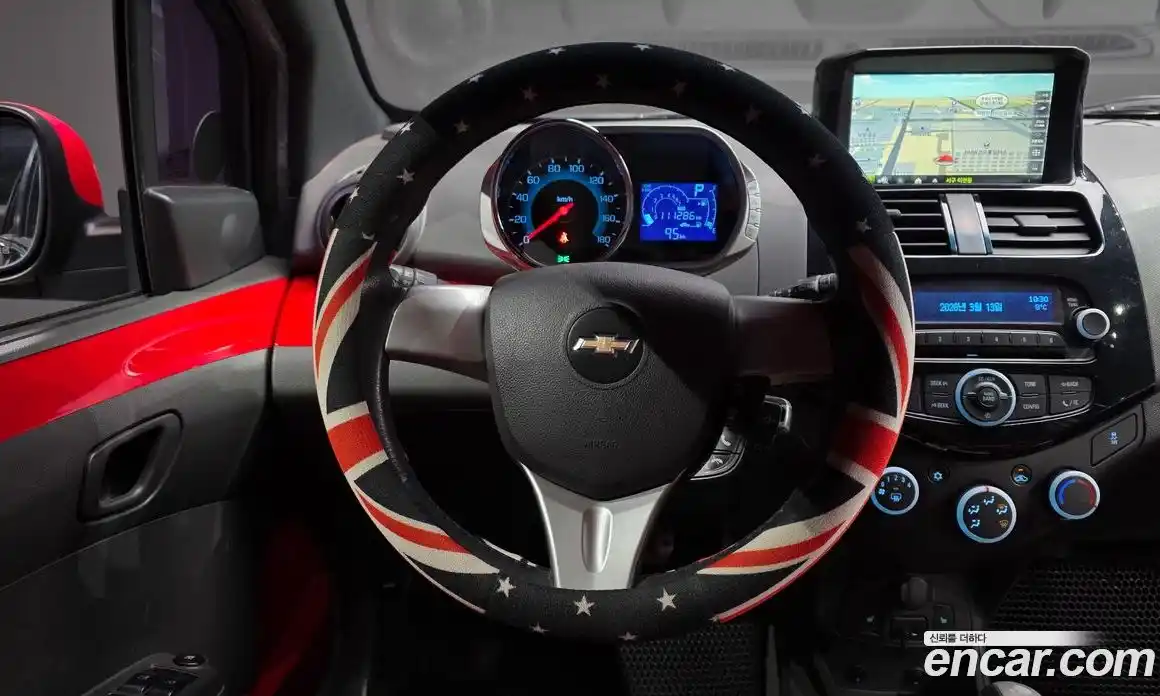 Chevrolet Spark 2015 1.0 Автомат в Москве № 619073, фото 13