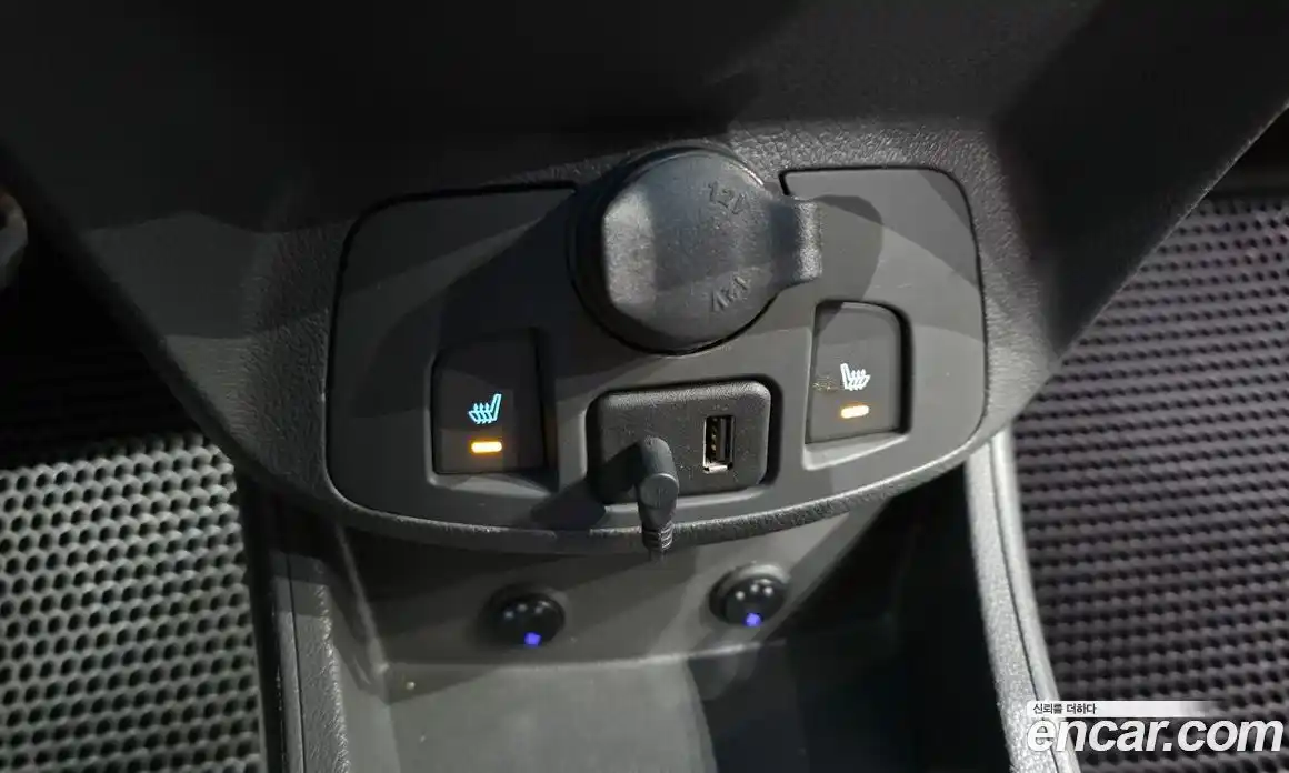 Chevrolet Spark 2015 1.0 Автомат в Москве № 619073, фото 16