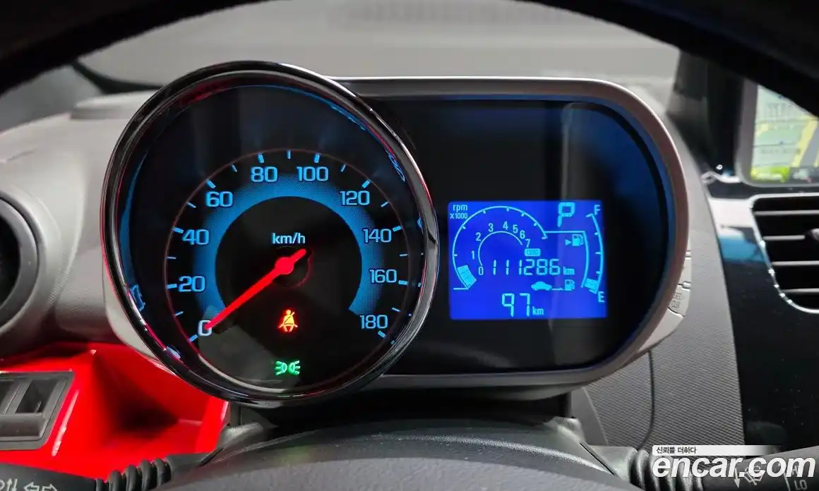 Chevrolet Spark 2015 1.0 Автомат в Москве № 619073, фото 8