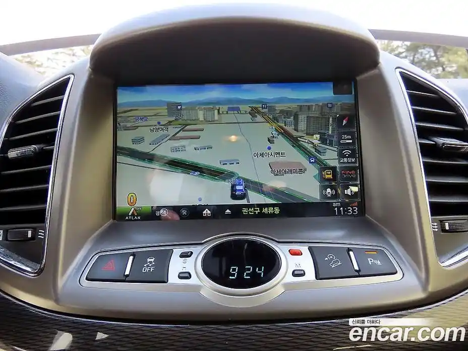 Chevrolet Captiva 2015 2.0 Автомат в Москве № 619363, фото 13