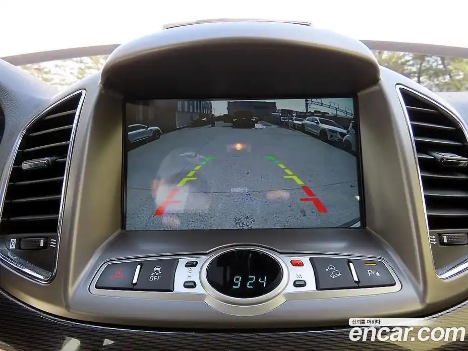 Chevrolet Captiva 2015 2.0 Автомат в Москве № 619363, фото 14