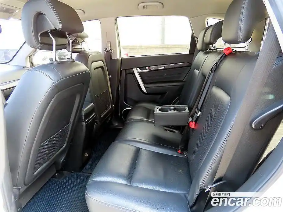 Chevrolet Captiva 2015 2.0 Автомат в Москве № 619363, фото 6