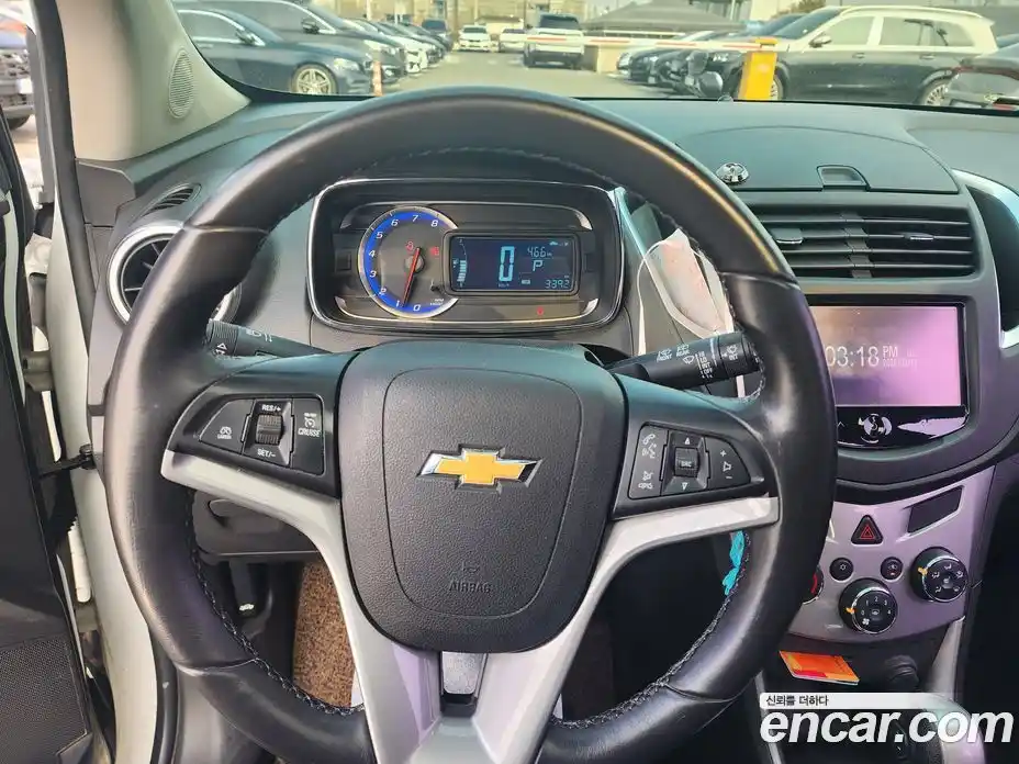 Chevrolet Trax 2015 1.4 Автомат в Москве № 619449, фото 11