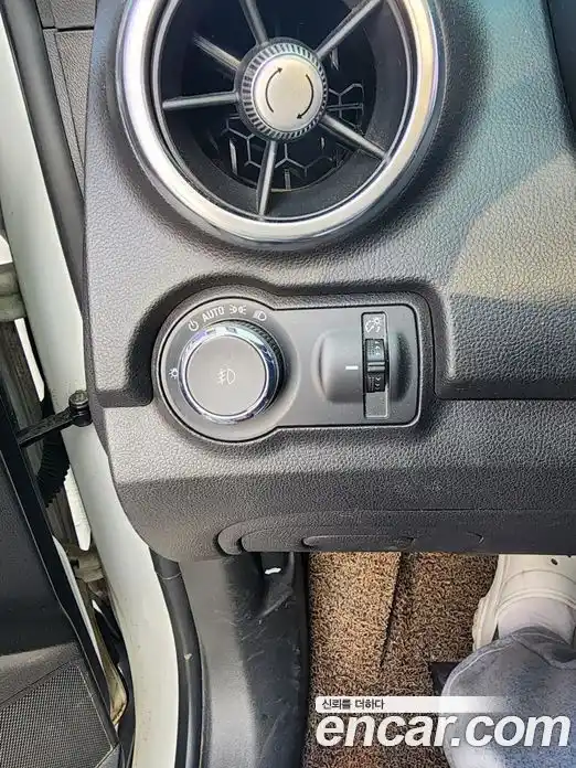 Chevrolet Trax 2015 1.4 Автомат в Москве № 619449, фото 7