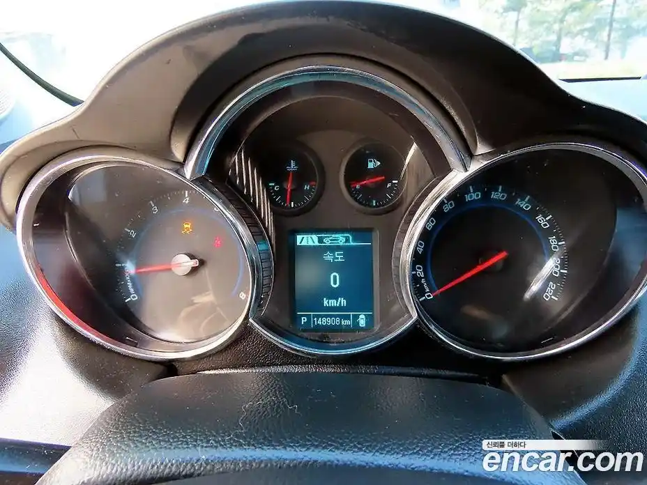 Chevrolet Cruze 2014 1.8 Автомат в Москве № 619479, фото 8