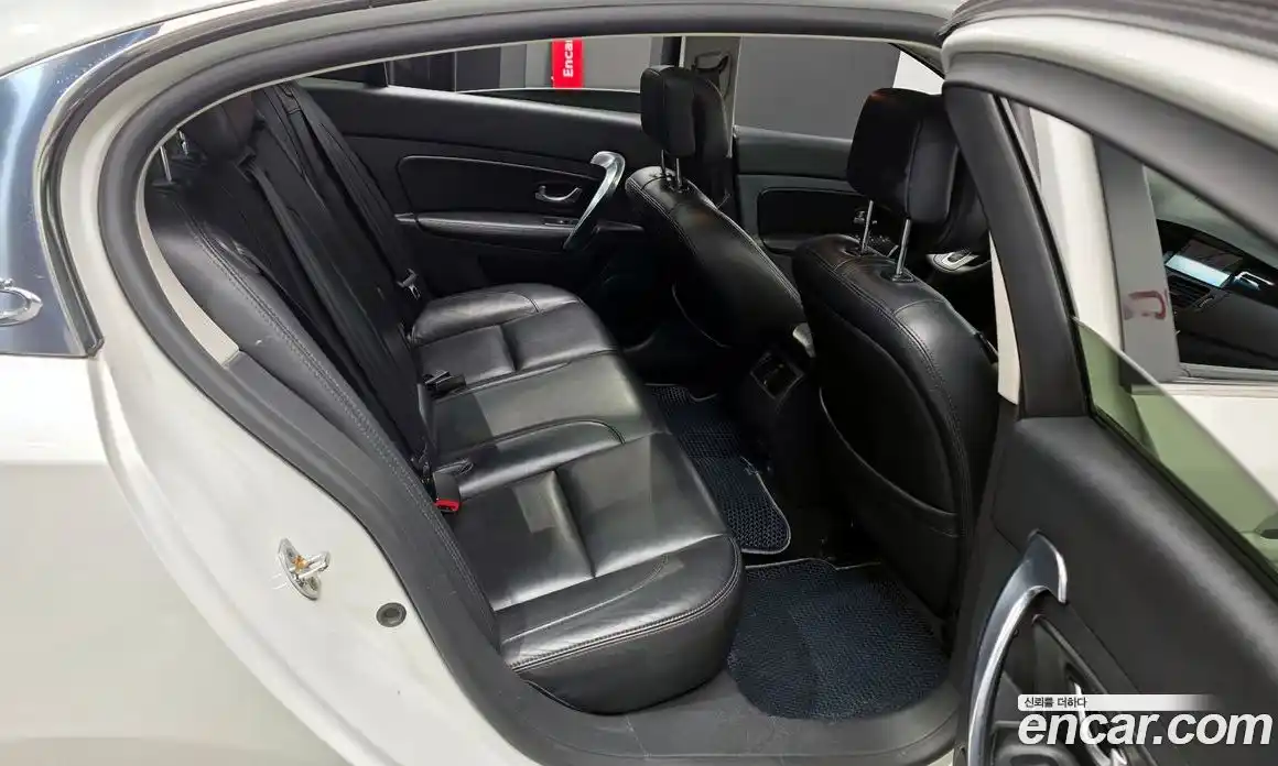 Renault SM5 2010 2.0 Автомат в Москве № 619773, фото 12