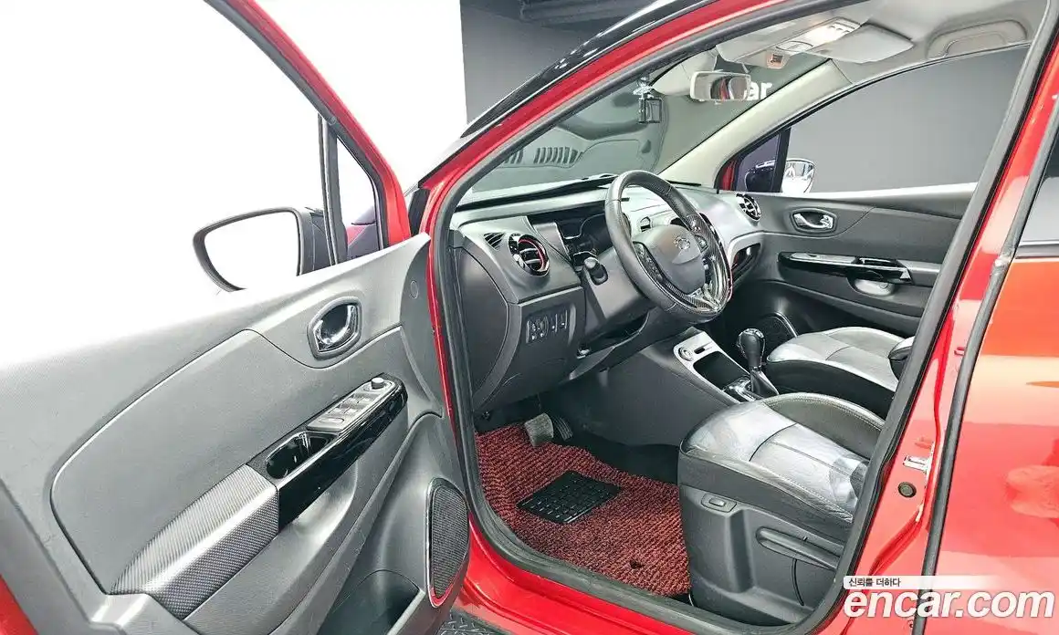 Renault QM3 2016 1.5 Автомат в Москве № 619822, фото 11