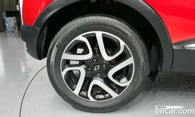 Renault QM3 2016 1.5 Автомат в Москве № 619822, миниатюра 5