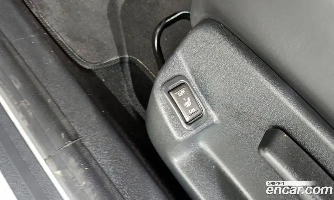 Renault SM3 2012 1.6 Автомат в Москве № 619841, фото 20