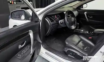 Renault SM7 2017 2.0 Автомат в Москве № 619844, миниатюра 10