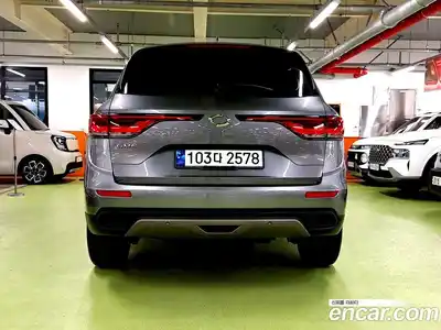 Renault QM6 2022 2.0 Автомат в Москве № 620158, миниатюра 4