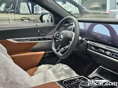 BMW 7-Series 2026 3.0 Автомат в Москве № 620348, миниатюра 4