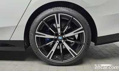 BMW 5-Series 2024 2.0 Автомат в Москве № 620471, миниатюра 5