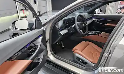 BMW 5-Series 2025 2.0 Автомат в Москве № 620565, миниатюра 10