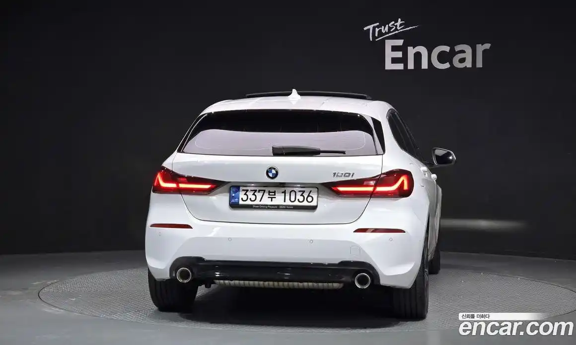 BMW 1-Series 2022 2.0 Автомат в Москве № 620839, фото 4