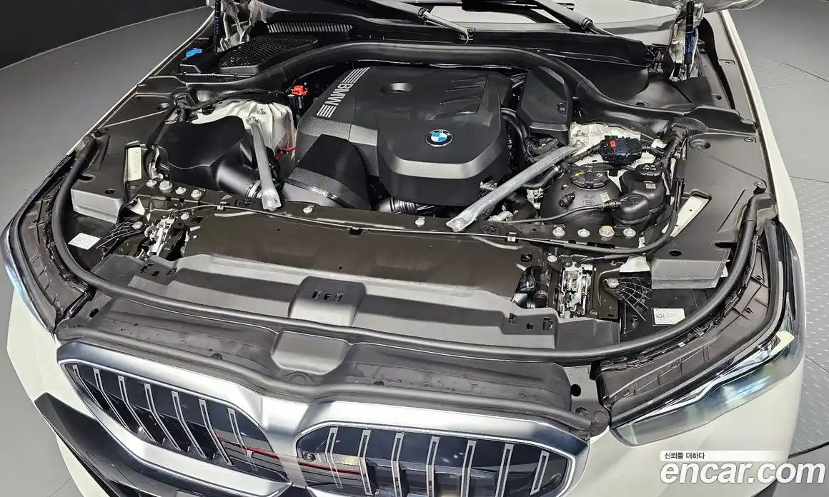 BMW 5-Series 2024 2.0 Автомат в Москве № 621089, фото 6