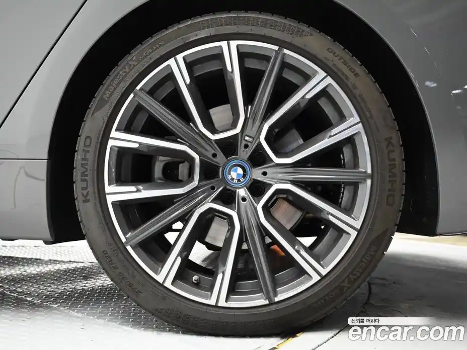 BMW 7-Series 2022 3.0 в Москве № 621271, фото 5