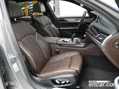 BMW 7-Series 2022 3.0 в Москве № 621271, миниатюра 10
