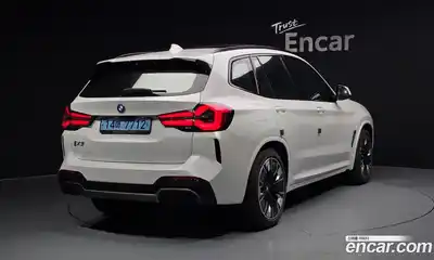 BMW iX3 2022 0.2 Автомат в Москве № 621382, миниатюра 2