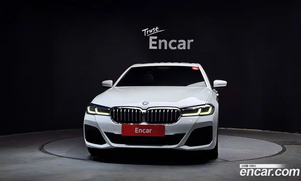 BMW 5-Series 2022 2.0 Автомат в Москве № 621831, фото 3