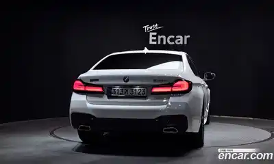 BMW 5-Series 2022 2.0 Автомат в Москве № 621831, миниатюра 4