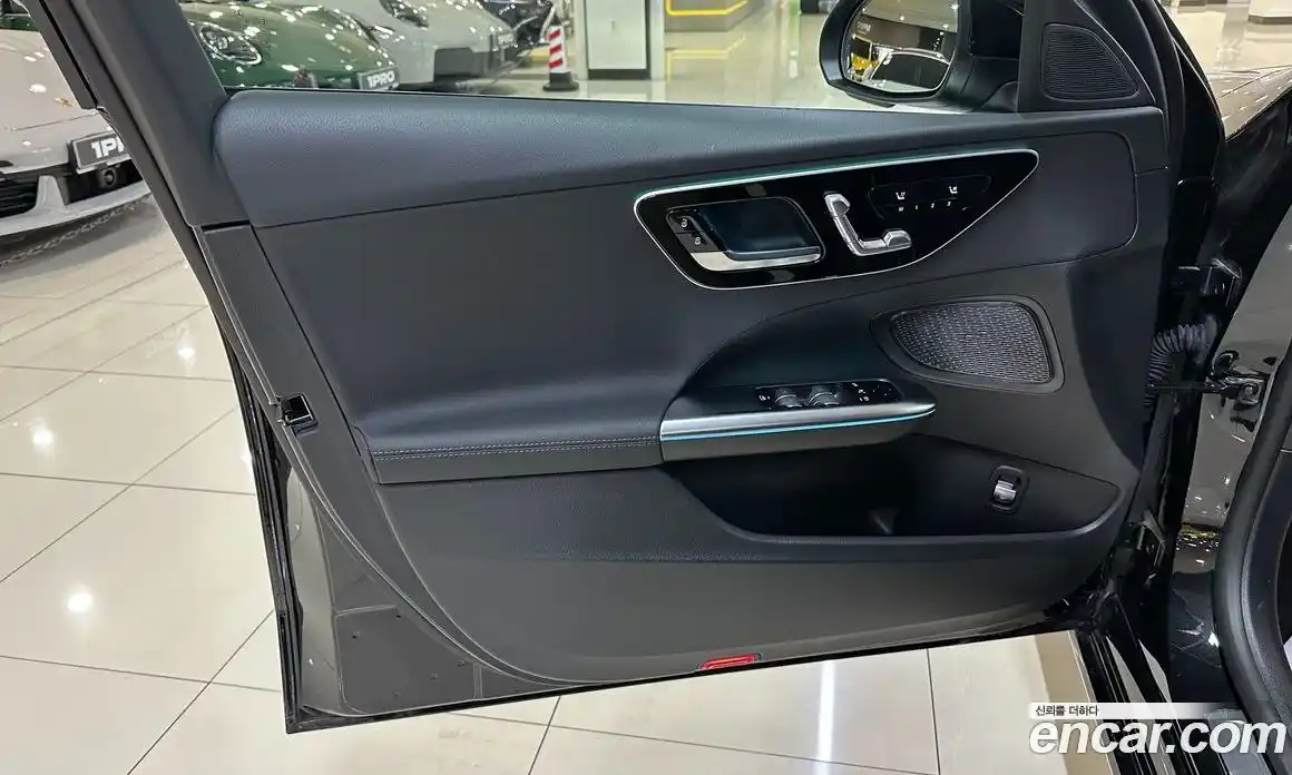 Mercedes-Benz C-Class 2025 2.0 Автомат в Москве № 622700, фото 14