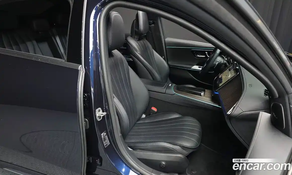 Mercedes-Benz E-Class 2024 2.0 Автомат в Москве № 622796, фото 12