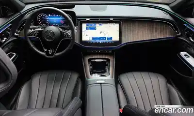 Mercedes-Benz E-Class 2024 2.0 Автомат в Москве № 622796, миниатюра 7