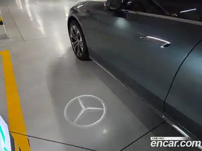 Mercedes-Benz E-Class 2025 2.0 Автомат в Москве № 622826, миниатюра 10