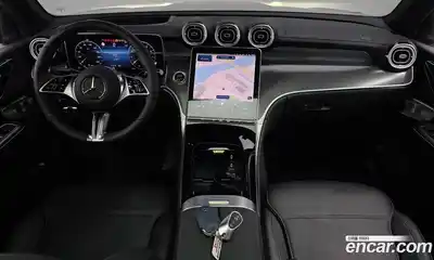 Mercedes-Benz GLC-Class 2025 2.0 Автомат в Москве № 622884, миниатюра 7