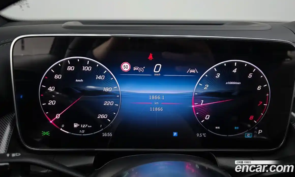 Mercedes-Benz GLC-Class 2025 2.0 Автомат в Москве № 622884, фото 8