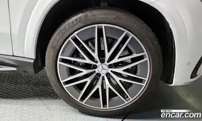 Mercedes-Benz GLE-Class 2024 3.0 Автомат в Москве № 622903, миниатюра 5