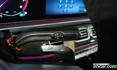 Mercedes-Benz GLE-Class 2024 3.0 Автомат в Москве № 622903, миниатюра 9