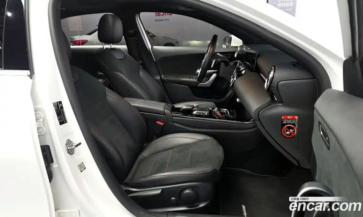 Mercedes-Benz A-Class 2022 2.0 Автомат в Москве № 623181, фото 11