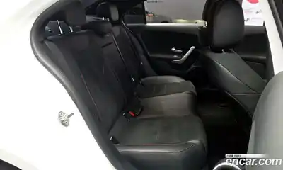 Mercedes-Benz A-Class 2022 2.0 Автомат в Москве № 623181, миниатюра 12