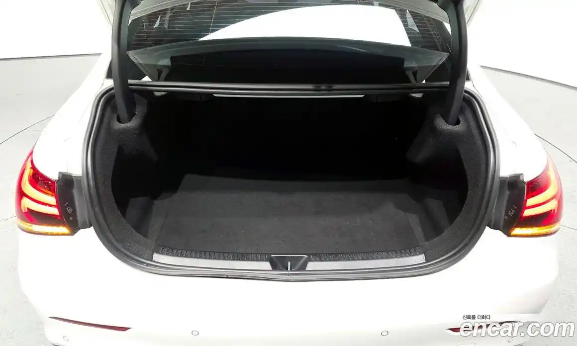 Mercedes-Benz A-Class 2022 2.0 Автомат в Москве № 623181, фото 20