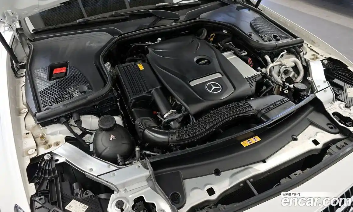 Mercedes-Benz E-Class 2023 2.0 Автомат в Москве № 623397, фото 6