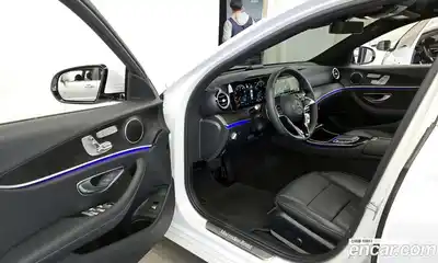 Mercedes-Benz E-Class 2023 2.0 Автомат в Москве № 623397, миниатюра 10