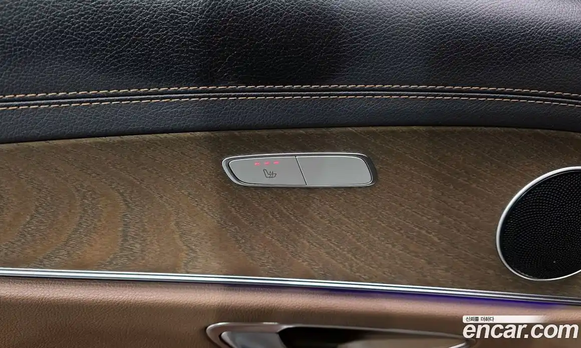 Mercedes-Benz E-Class 2021 1.9 Автомат в Москве № 623587, фото 19