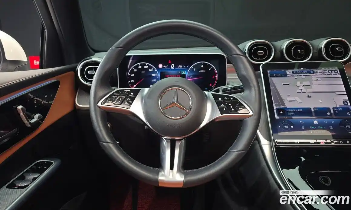 Mercedes-Benz GLC-Class 2024 2.0 Автомат в Москве № 623626, фото 13